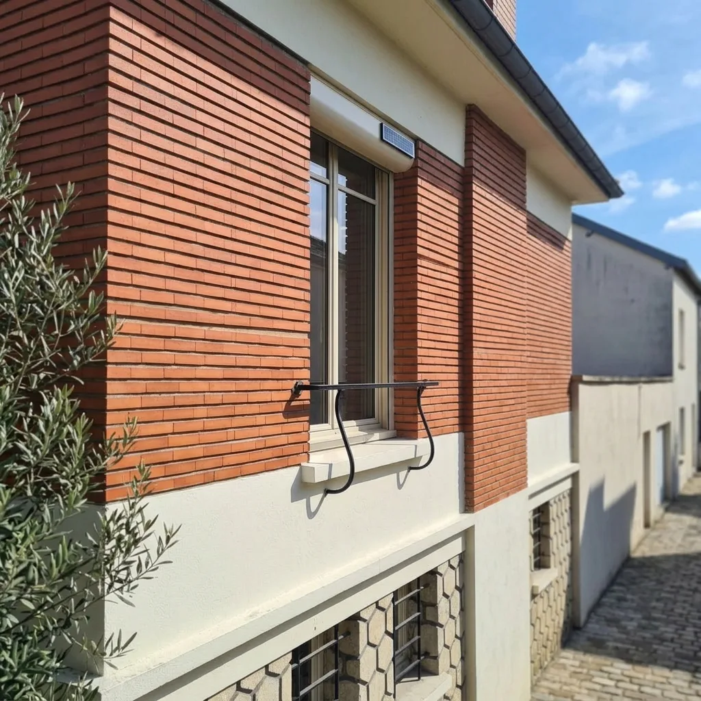 Fabrication de volet roulant sur mesure à Marseille 14